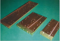 半導体・液晶製造装置用銅水冷プレート水口（真鍮）付